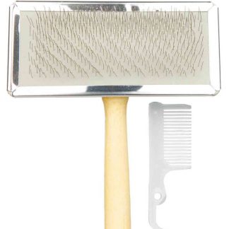 Soft brush, wooden handle/metal bristles, 11 × 14 cm