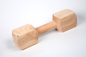 DINGO Drewniany aport dla psa 2000g