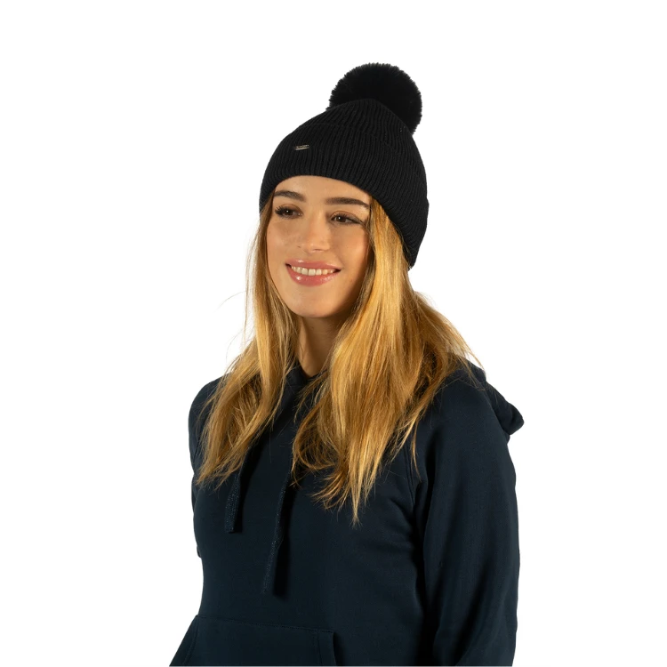 Bonnet Flags & Cup Hollola