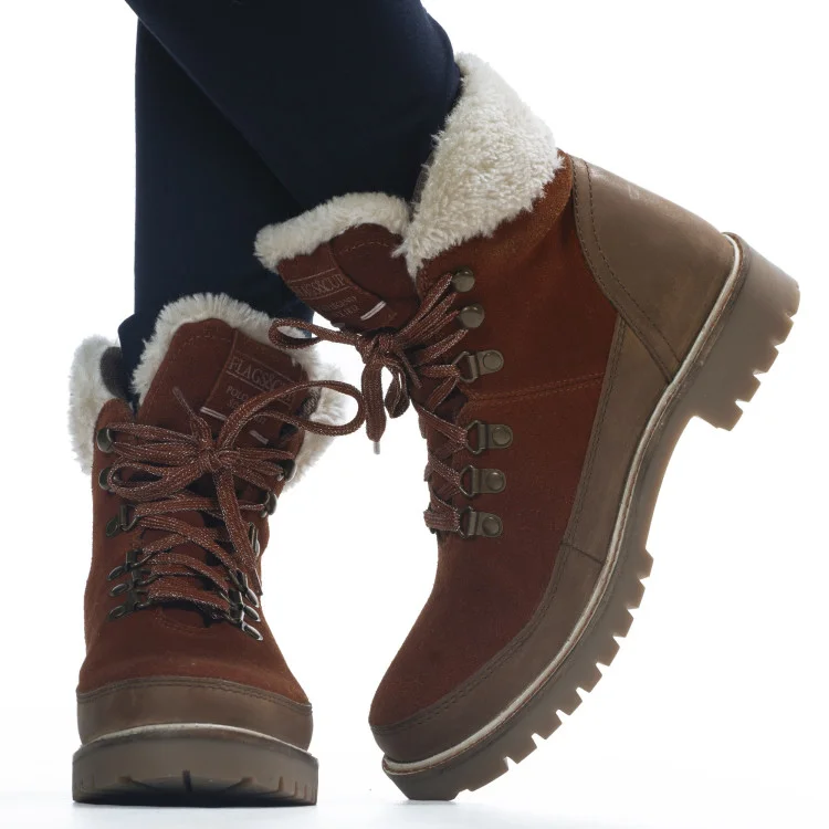 Boots Flags & Cup Berga