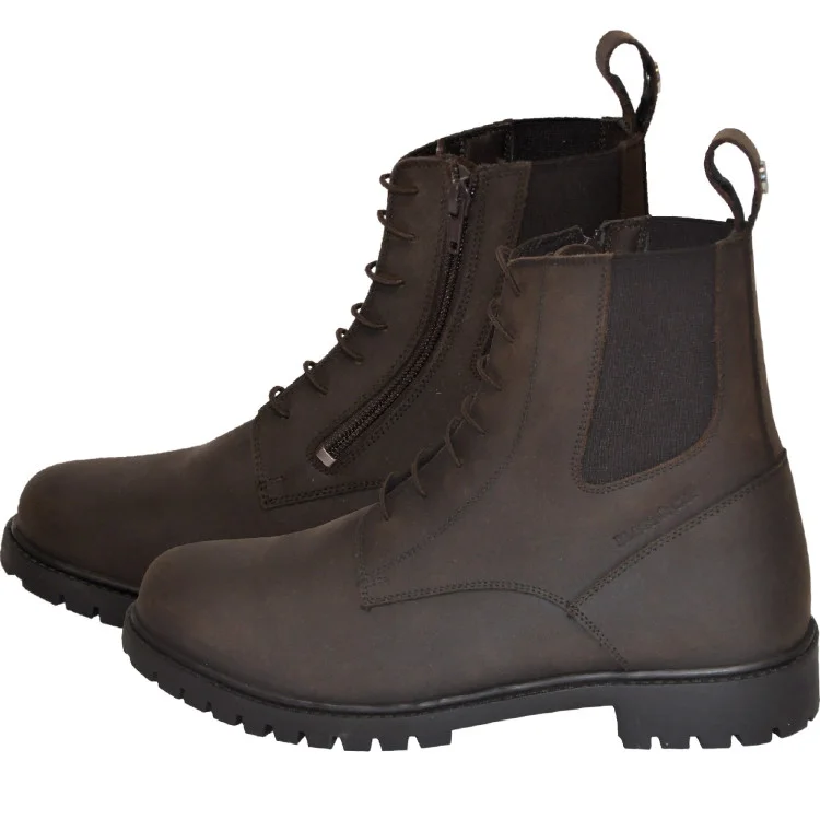 Boots Flags & Cup Sarentino