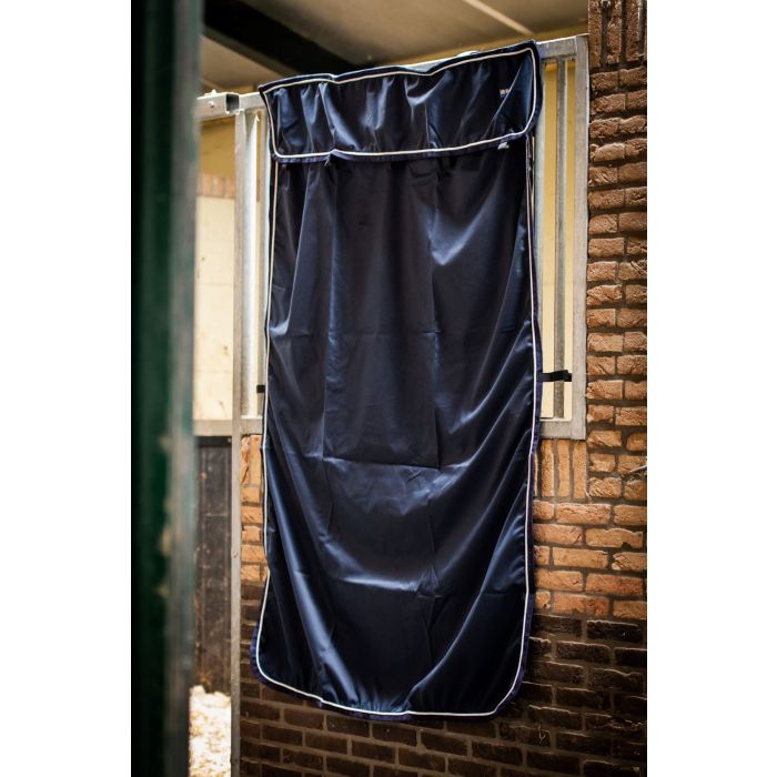 HB Showtime Stable Curtain