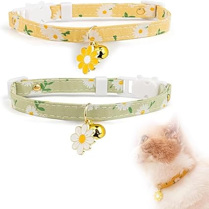JOCXZI Cute Cat Collar, Cotton Cat Collar with Safety Clasp and Bell, Pendant with Yellow and Green Flowers, Ideal for Cats