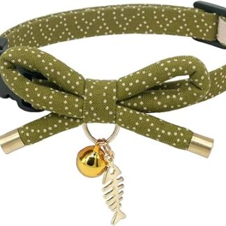 PetSoKoo Cat Collar with Bow and Bell Japanese Stylish Bowknot and Fish Pendant Safety Clasp Soft Lightweight for Girls Boys Male Cats Kitten Green