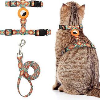 Cat Harness and Leash, Escape Proof for Walking Travel Outdoor Soft Nylon Adjustable Cute Cat Harness Set with Airtag Holder for Small and Large Cats
