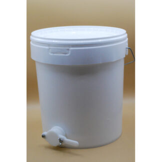 Plastic bucket WITH TAP  25 kg (19 litres)
