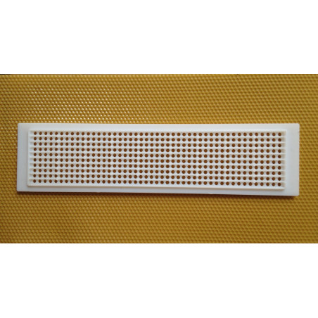 Round-hole plastic grille for pollen, with board