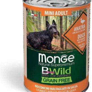 Monge BWild Umido Cane Mini Adult Grainfree Anatra con Zucca e Zucchine, alimento umido completo per cani adulti di taglia piccola, senza cereali, 6 lattine da 400 grammi l’una.