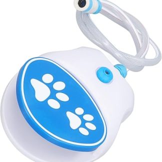 Уличный фонтанчик для собак при входе, обеспечивающий свежую питьевую воду. Активируемый лапами разбрызгиватель воды для крупных собак, прост в использовании с шлангом Trio Gato.