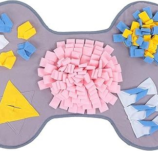 Интерактивный коврик для кормления собак, обучающий медленному приему пищи и снятию стресса. Коврик подходит для собак всех пород, возрастов и размеров. Материал: