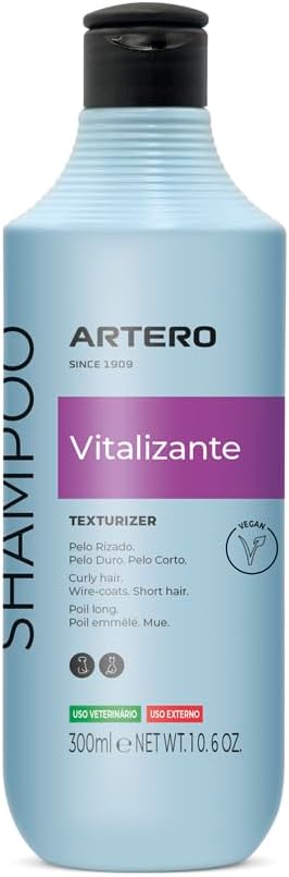 Шампунь Artero Vitalising 250 мл для собак - объем и мягкость, идеально подходит для чувствительной кожи и частого мытья, разработан для жесткой шерсти (шнауцеры, терьеры) и пород с объемной шерстью (пудели).