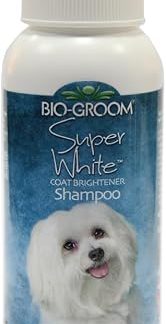 Шампунь для собак Bio-Groom Super White, отбеливающий и осветляющий шампунь для шерсти, придает блеск шерсти благодаря концентрату соевого белка. Разведение 1:8. Объем: 18 жидких унций - 2 жидких унции.