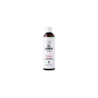 Витаминный шампунь для домашних животных Pets Pet Shampoo 250 мл, предназначенный для собак, кошек и мелких животных.